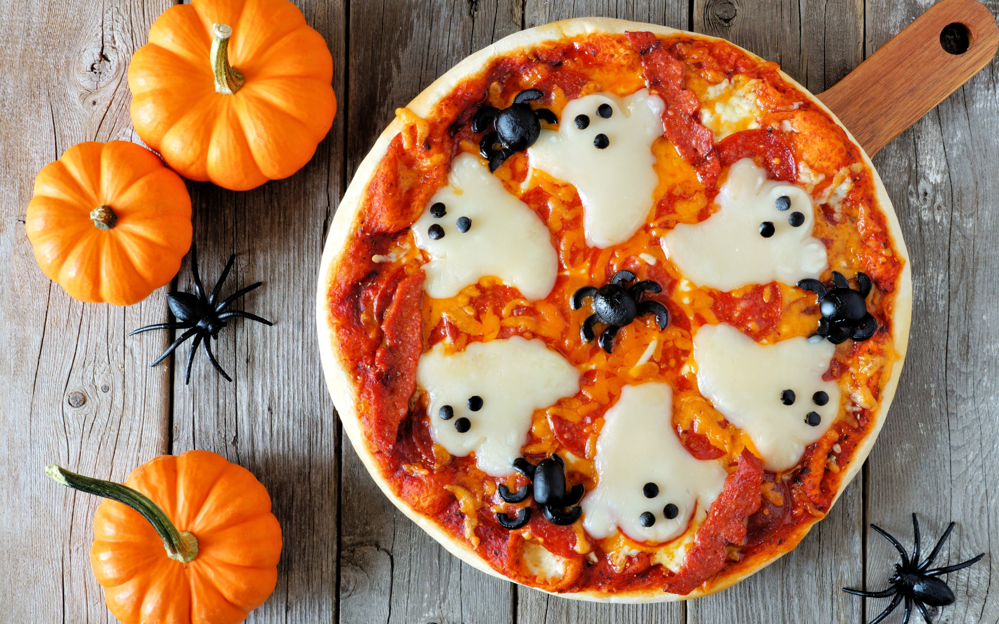 Halloween Snacks, Ghost Pizza